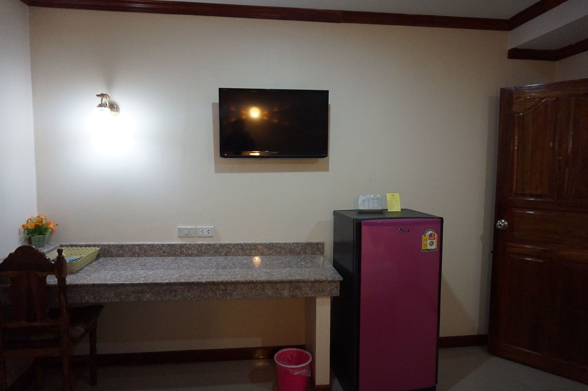 Np Residence Nakhon Phanom Exteriör bild